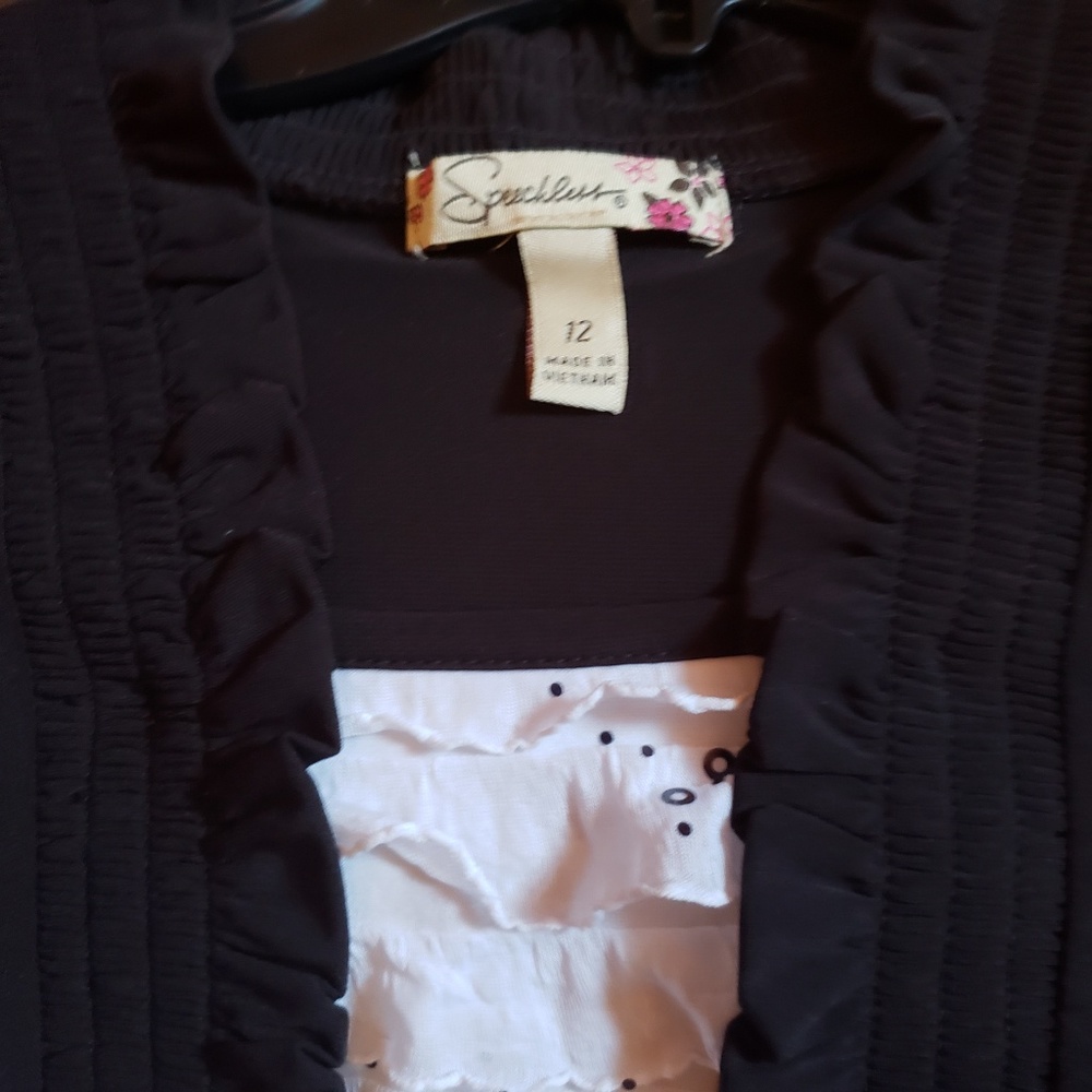 2 Dress - Picture 2 of 4